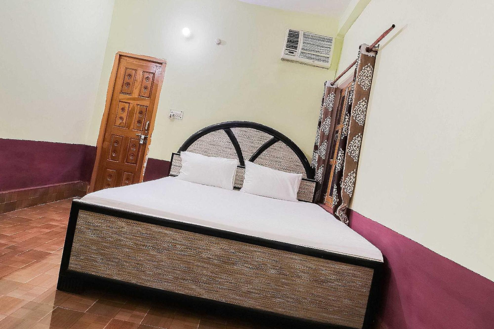 Hotel O Jyotish House Ayodhya Buitenkant foto
